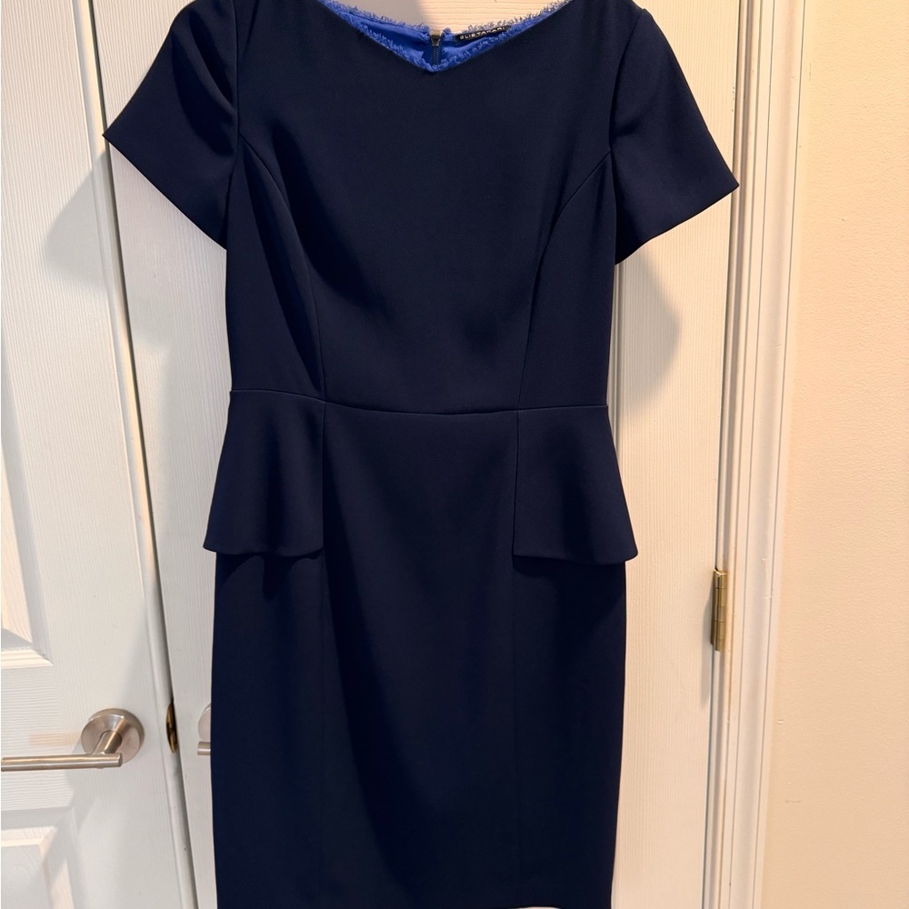 Elie Tahari Navy Peplum Sheath Midi Dress with Bateau Neckline. Size 8.